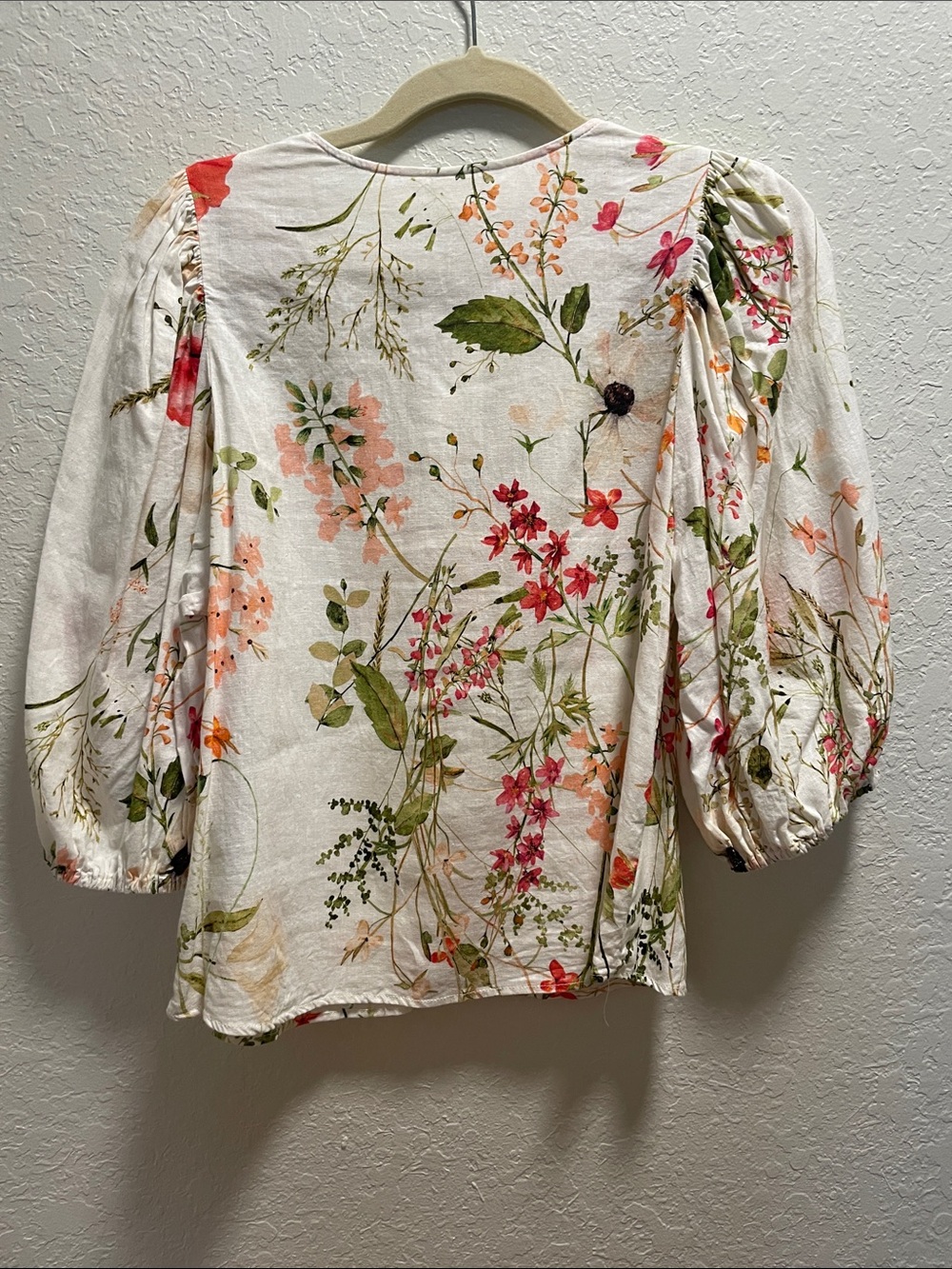 H&M White Floral Button-Up Blouse with Pink & Orange Blooms - Picture 2 of 3